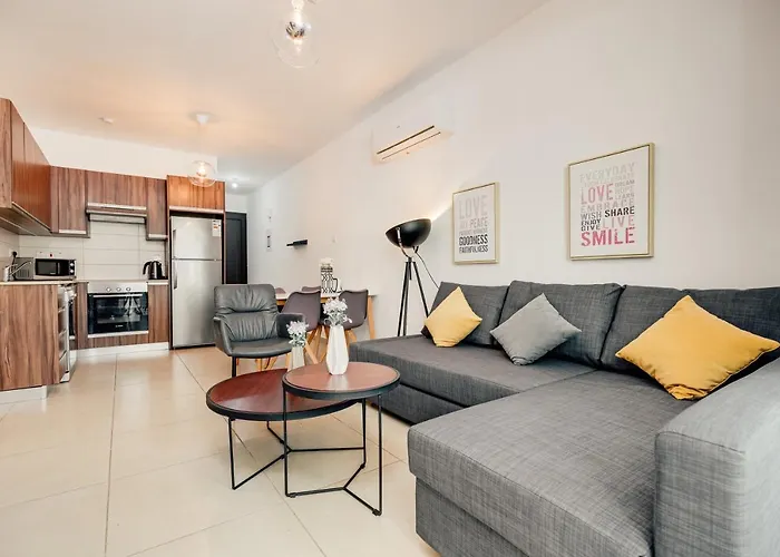 Appartamento Sunnyvillas: 2br Mythical Apt*swimming Pool*ak04 *